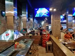 -马路牙子烧烤音乐酒馆(望京店)