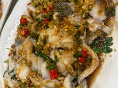 -香港新发烧腊茶餐厅(水围店)