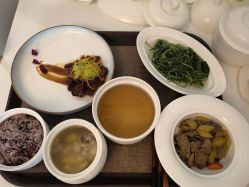 -弗蕾亚·和月月子调理院(东湖店)