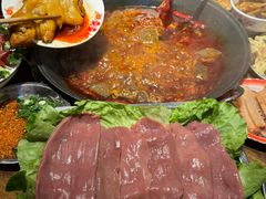 -萍姐火锅·公路夜市(武汉首店)