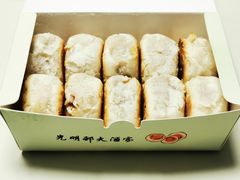 鲜肉月饼-光明邨大酒家(汇阳广场店)