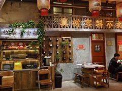 -旧街市鲜货老火锅(大光路店)