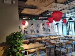 大堂-头壹号  羊汤·饸饹面·大油条(嘉华店)