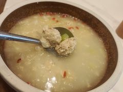 -小洞天柴火土菜馆