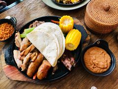 -Pistolera Mexican Cantina女枪手墨西哥餐厅(碧云路店)