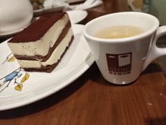 -斯多格书乡(北京大学畅春园店)