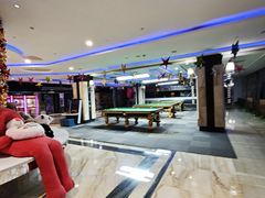 -蓝尊量贩(黄河路店)