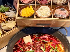 -芈重山老火锅(广州首店)