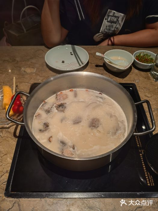 捞王锅物料理(四川北路店)胡椒猪肚鸡图片