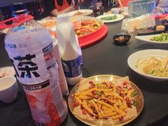 -肥肥虾庄·金牌油焖大虾(杨园滨江时代walk店)