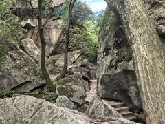 -秦岭终南山世界地质公园翠华山景区