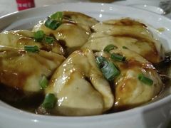 -鲤鱼塘农家山庄