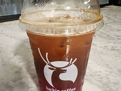 -瑞幸咖啡(凯德虹口龙之梦店)