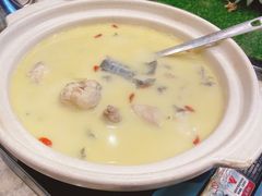 -力力渔港涉外店