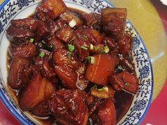 -鸿一饭店(隐秀路店)