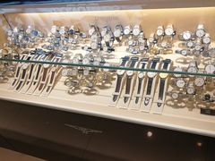 -亨得利钟表商店