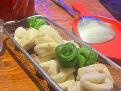 -山河屯铁锅炖(哈西站店)
