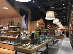 -百新书局(尚悦湾店)