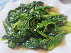 炒油麦菜-顺德公美食(西乡店)