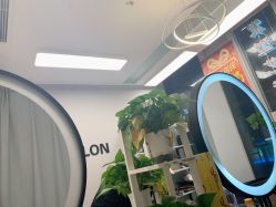 -T-Hair Salon
