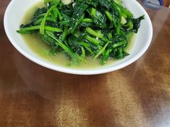 -芦茨金富饭庄·25年老字号·专做稻草鸡