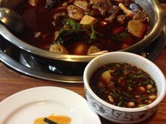 -佘记全家福芋儿鸡(向阳街总店)