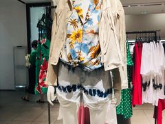 -ZARA(凯德乐峰广场店)