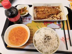 -鲲少爷烤鱼饭.螺蛳粉·清真(爱琴海店)
