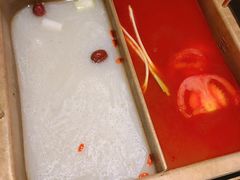 -尚尚仙·酸汤猪手·猪肚鸡火锅(华联万柳购物中心店)