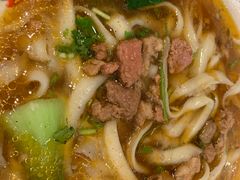 -顺溜·手工刀削面·黑金店(铜锣湾店)