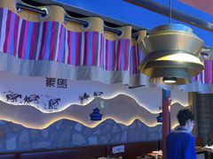 -老牌坊云南鱼豆花火锅(哈西万达店)