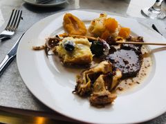 现烤牛排-美食汇自助餐厅(成都万达瑞华酒店)
