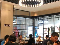 大堂-四季小馆·地道北京小吃(广百店)