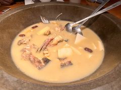 -咕嘟草帽鱼·牛奶一样的鲜鱼汤(包河万达广场创始店)