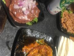 -赞酱川式烤肉(蜀都万达店)
