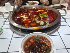 -蛙一刀·麻椒鱼火锅(金仙桥店)