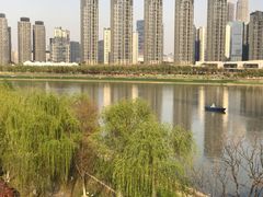 -南京眼步行桥