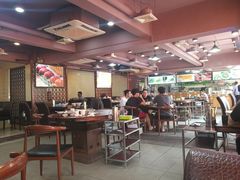 大堂-牛肉彪·19年专注·潮汕牛肉火锅(祈福店)