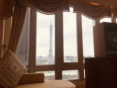 -广州富力丽思卡尔顿酒店