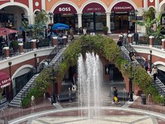 -佛罗伦萨小镇广佛名品奥特莱斯(疏港路店)