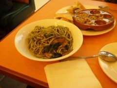 -萨莉亚意式餐厅(河东万达店)