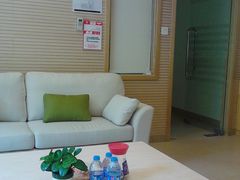 -上海民办包玉刚实验学校(小学部)