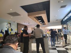 -梦航彩虹之约自助餐厅(华府天地店)