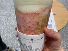 -奈雪的茶(湖滨银泰in77C区PRO店)