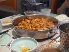 -黄记煌三汁焖锅(新佳丽江汉路店)