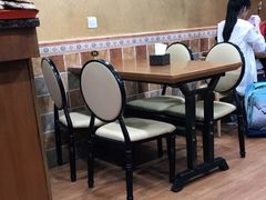 -怡妮新疆风味餐厅(东江湾路店)