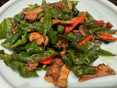 -川流不息·地道川菜·小龙虾(松东路店)