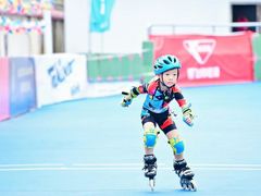 -悦动体能篮球羽毛球网球(三里河店)