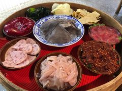-董眼镜火锅(洪崖洞总店)