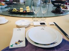 -双子楼大酒店(城开国际写字楼店)